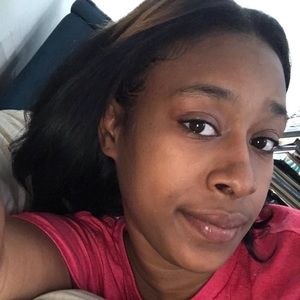 Meet your Posher, Shaniqua